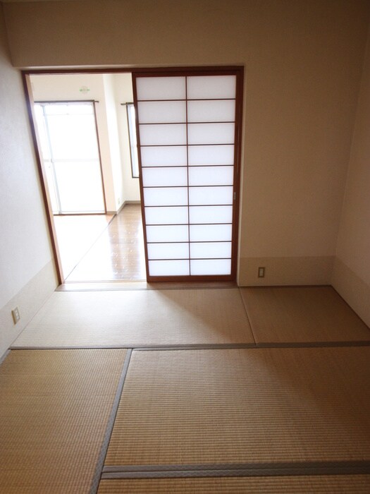 物件内観写真20　(居室)