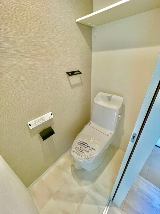 物件内観写真8　(トイレ)