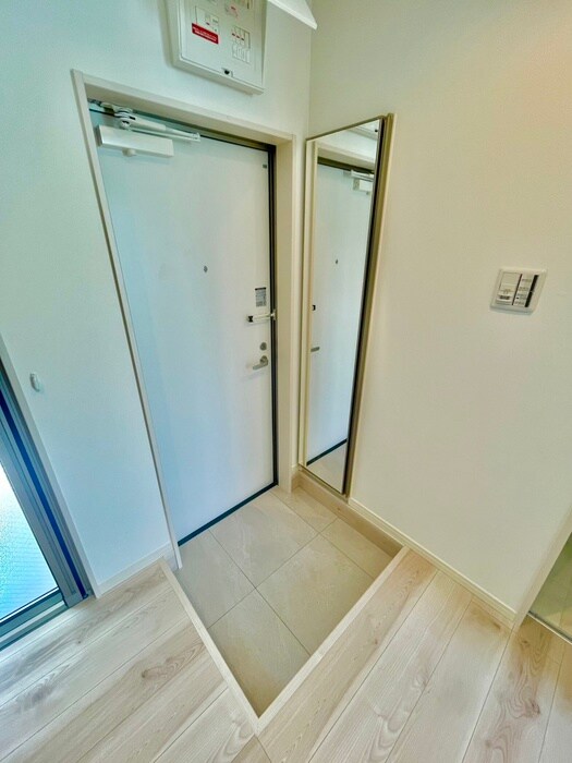 物件内観写真19　(玄関)