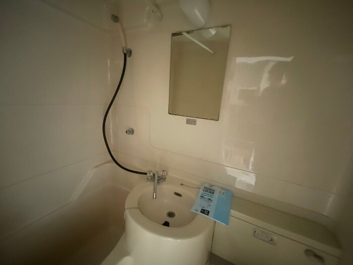 物件内観写真12　(洗面)