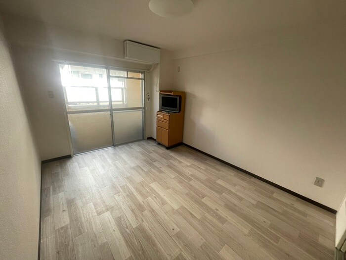 物件内観写真14　(居室)