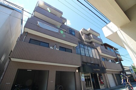 ヴィラパークサイド外観写真