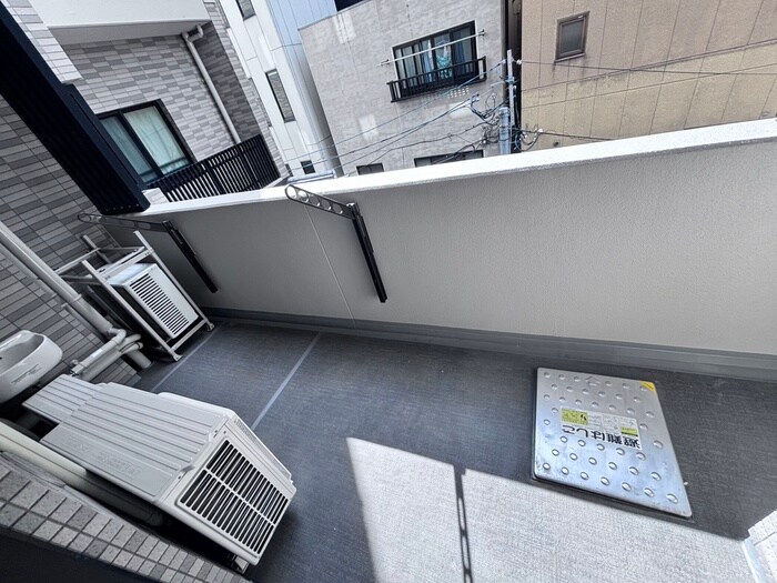 物件内観写真14　(ベランダ・バルコニー)