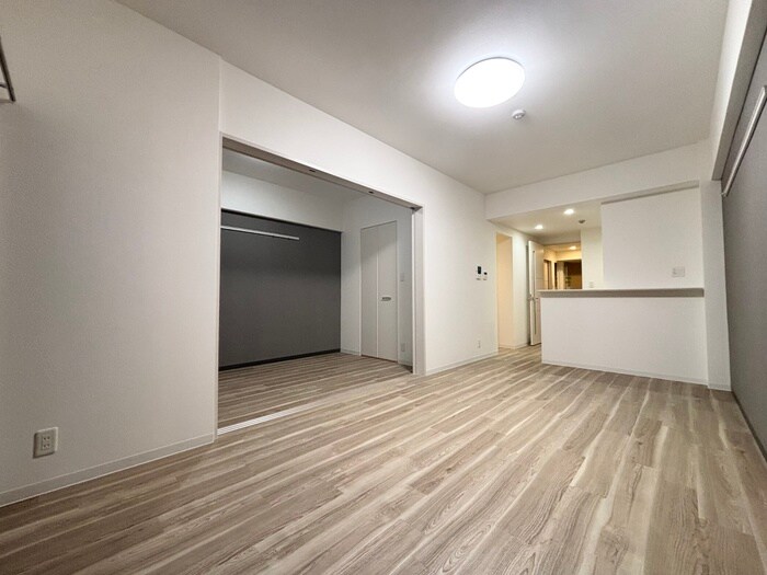 物件内観写真7　(居室)