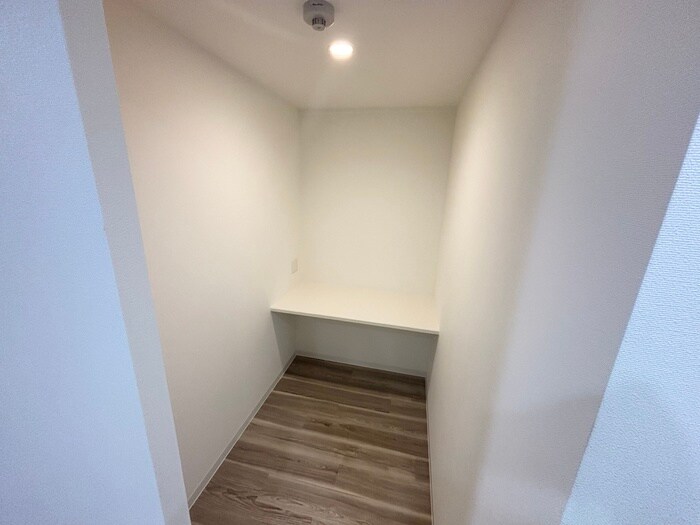 物件内観写真16　(洗面)