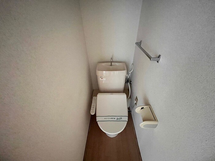 物件内観写真11　(トイレ)