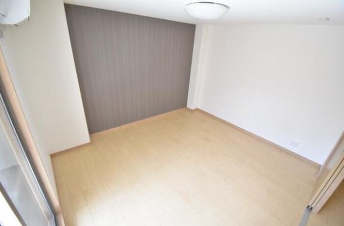 物件内観写真15　(居室)