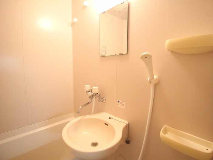 物件内観写真10　(洗面)