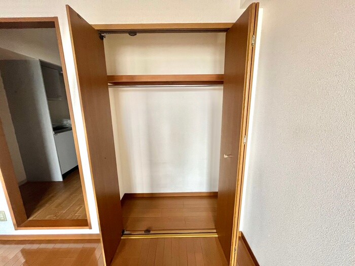 物件内観写真11　(収納)