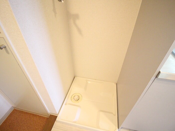 物件内観写真21　(洗濯機置場)