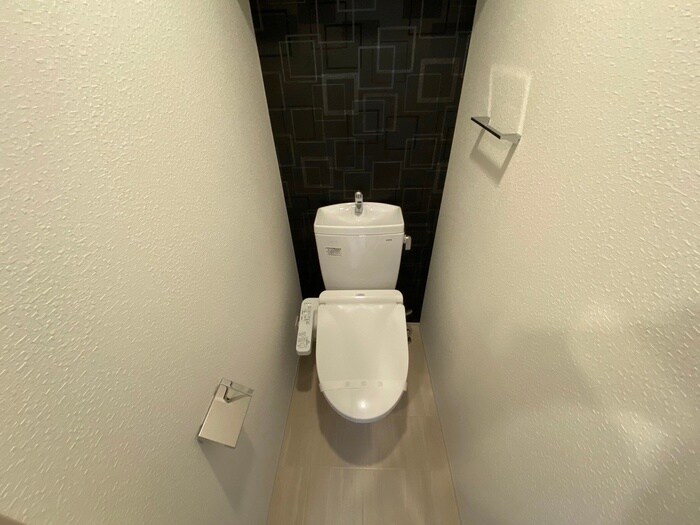 物件内観写真12　(トイレ)