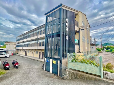 西町コーポ外観写真