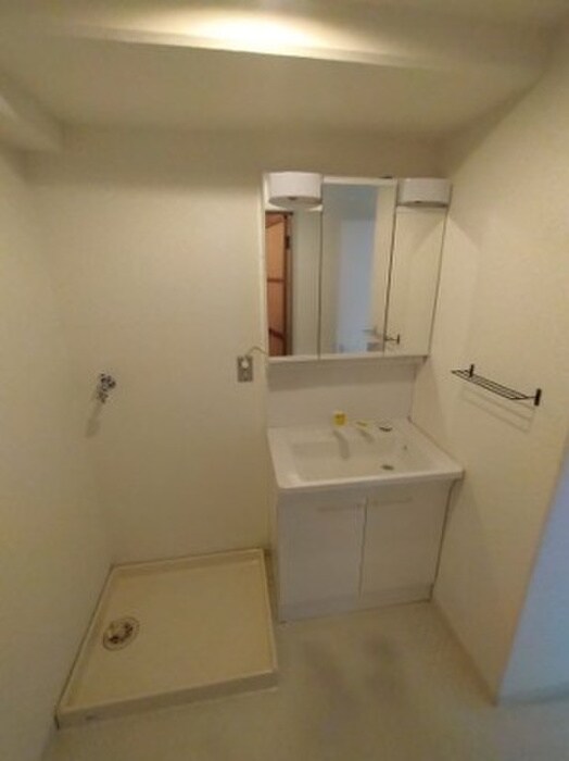 物件内観写真4　(洗面)