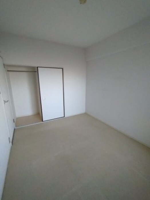 物件内観写真6　(居室)