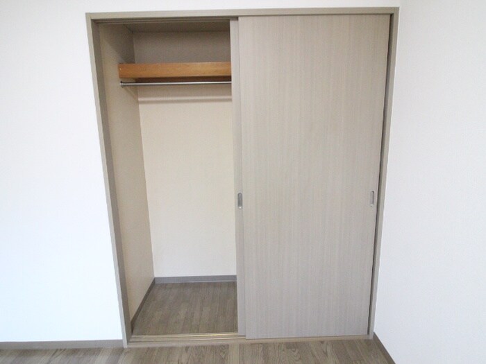 物件内観写真13　(収納)