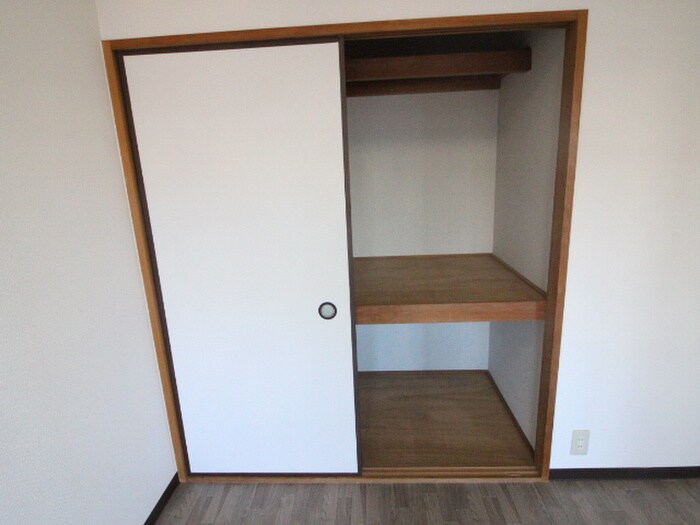 物件内観写真17　(収納)