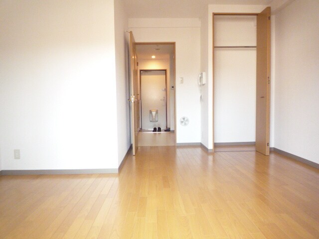 物件内観写真10　(居室)