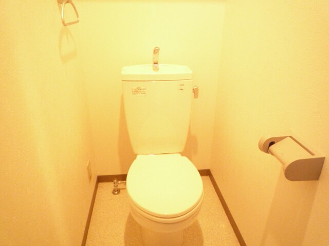 物件内観写真13　(トイレ)