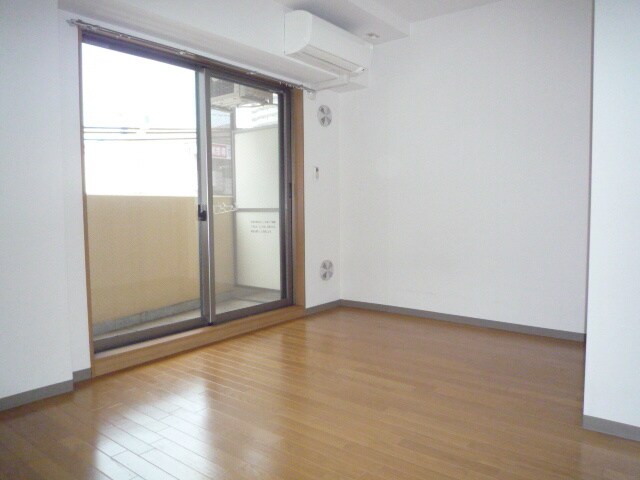 物件内観写真14　(居室)