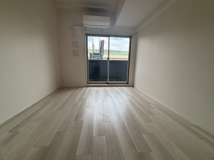 物件内観写真5　(居室)