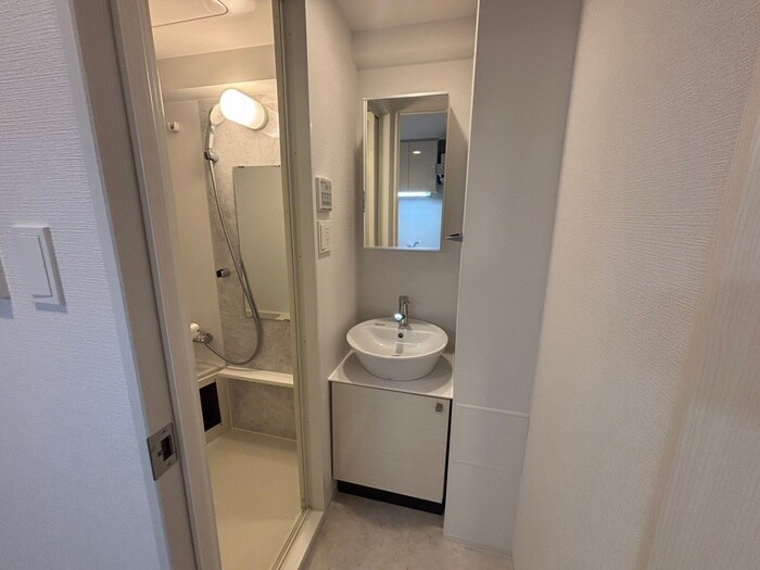 物件内観写真10　(洗面)