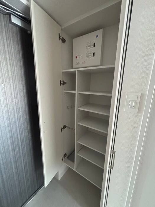 物件内観写真14　(靴箱)