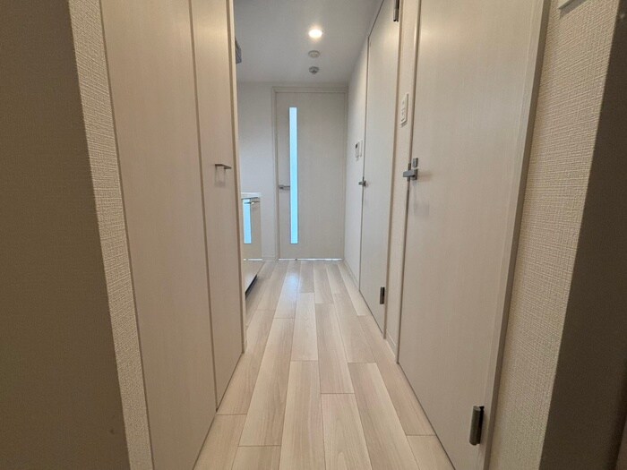 物件内観写真15　(廊下)