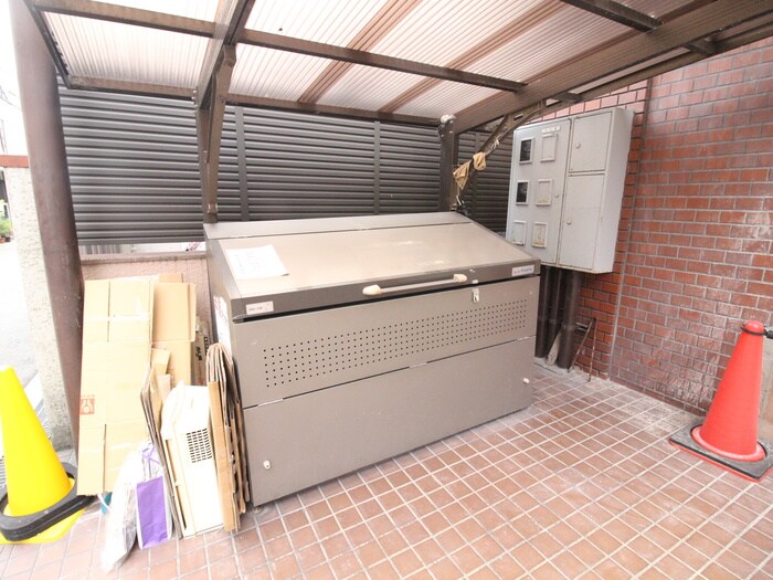 物件外観写真3　(建物設備)