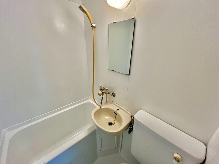 物件内観写真9　(洗面)