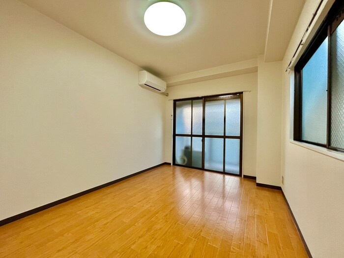 物件内観写真14　(居室)