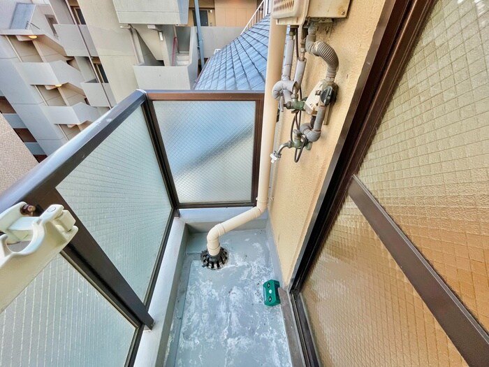 物件内観写真20　(洗濯機置場)