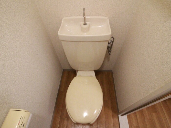 物件内観写真13　(トイレ)