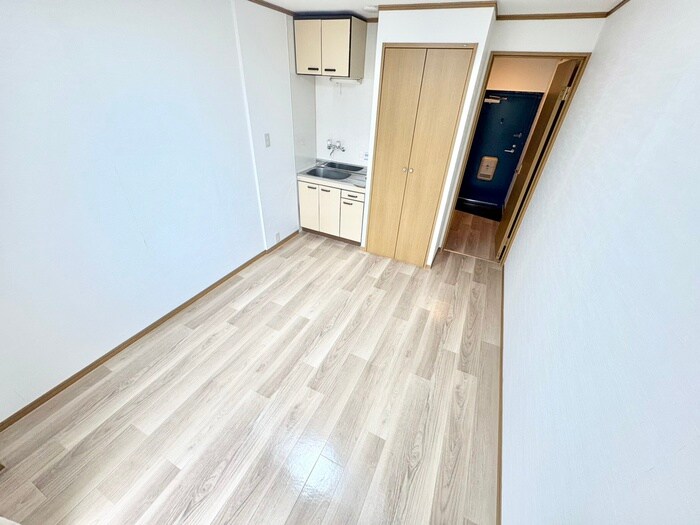 物件内観写真7　(居室)