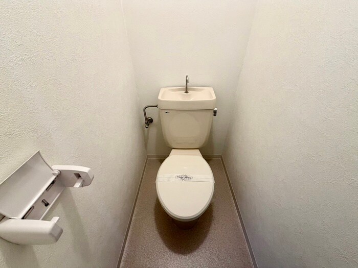 物件内観写真11　(トイレ)