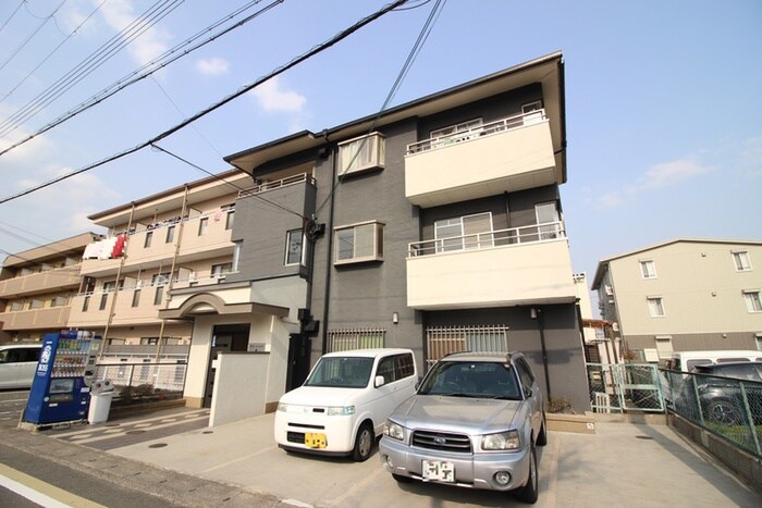 物件外観写真6　(駐輪場)