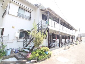 近江文化外観写真