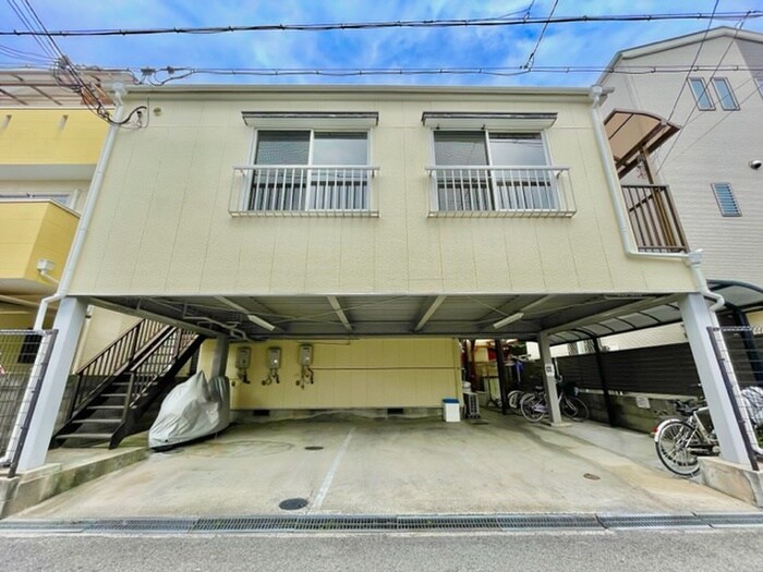 コ－ポラス倉松の物件外観写真