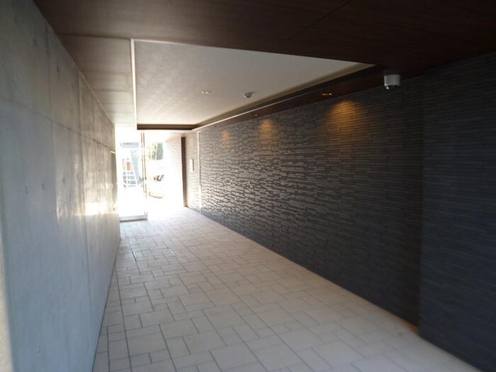 物件外観写真3　(駐車場)