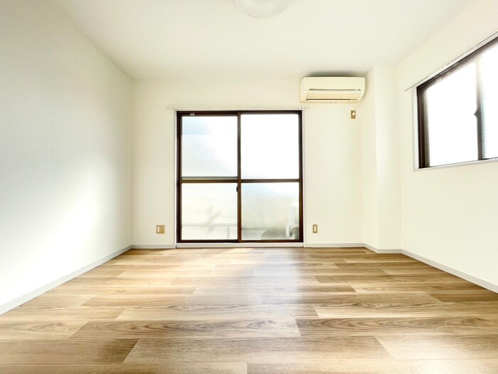 物件内観写真9　(内観写真)