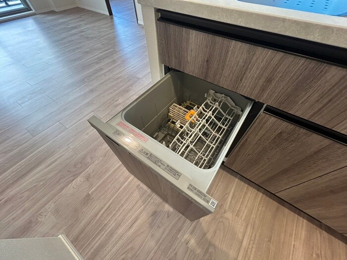 物件内観写真10　(内観写真)