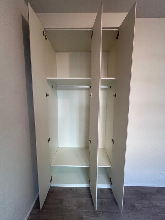 物件内観写真17　(収納)