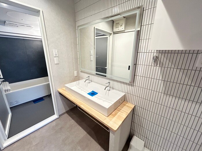 物件内観写真14　(洗面)