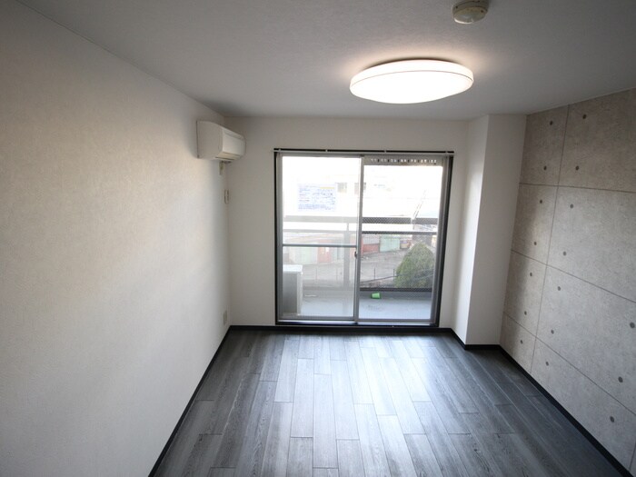 物件内観写真19　(居室)