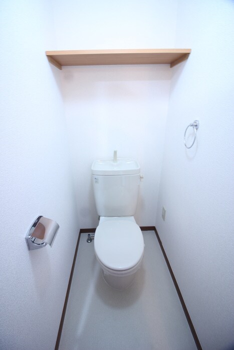 物件内観写真13　(トイレ)