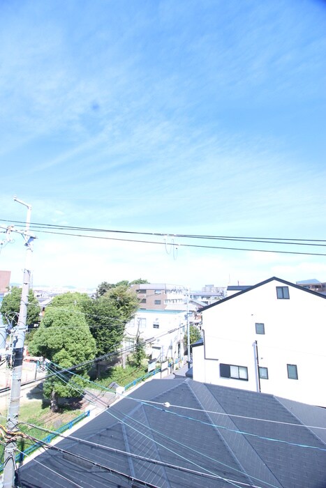 物件内観写真19　(室内からの展望)