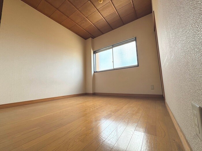 物件内観写真20　(居室)