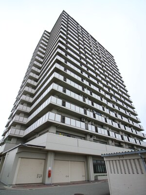 千舟ﾘﾊﾞｰｻｲﾄﾞｳﾞｨﾗＣ棟(2303)外観写真