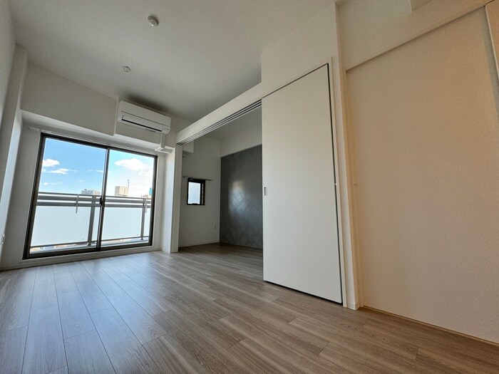 物件内観写真8　(居室)