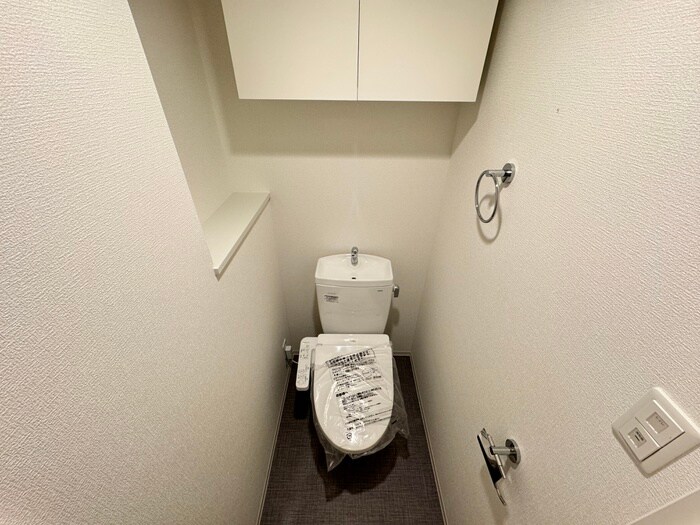 物件内観写真11　(トイレ)