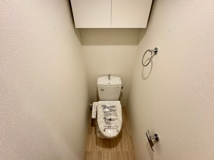 物件内観写真11　(トイレ)